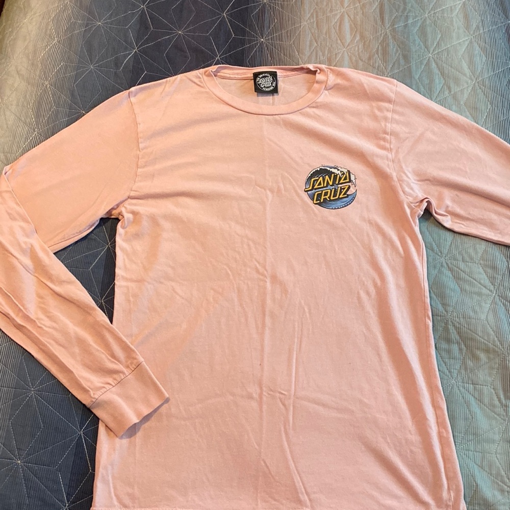Santa Cruz Long Sleeve Pink Tee size Small in Great Condition, see notes
